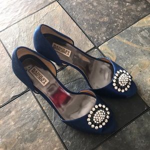 Badgley Mischka peep toe pumps